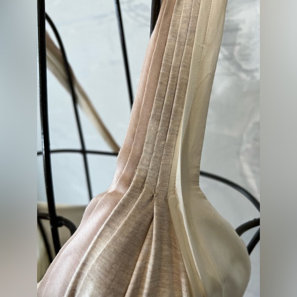 New BCBG Max Azria Runway Bubble Hem Dress Twist Back L Ivory Pink - Picture 5 of 8